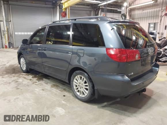 2010 Toyota Sienna XLE с VIN 5TDYK4CC2AS309994, выставлен на аукционе IAAI как лот 41487495 с пробегом Не указан миль и . История ставок и продаж доступна на DreamBid. Изображение 3.