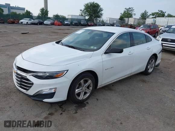 2021 Chevrolet Malibu LS z VIN 1G1ZB5ST3MF051221, wystawiony jako IAAI lot #42871901 z przebiegiem 133 772 mil mil oraz . Historia ofert i sprzedaży dostępna na DreamBid. Obrazek 2.