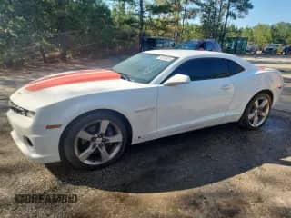2010 Chevrolet Camaro 2SS z VIN 2G1FK1EJ2A9144161, wystawiony jako Copart lot #70376825 z przebiegiem 98 972 mil mil oraz Szkoda całkowita • Salvage title. Historia ofert i sprzedaży dostępna na DreamBid. Obrazek 1.