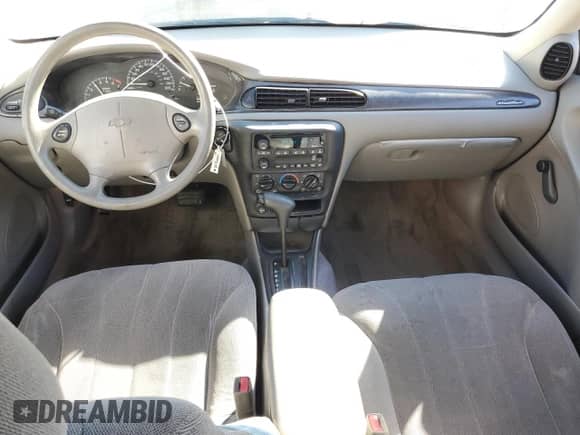 2002 Chevrolet Malibu с VIN 1G1ND52J82M529150, выставлен на аукционе Copart как лот 85324715 с пробегом 71 804 миль миль и На запчасти • Non repairable. История ставок и продаж доступна на DreamBid. Изображение 8.