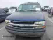 2002 Chevrolet Tahoe LS with VIN 1GNEC13T92R201832, listed as a IAAI auction lot 41896370 with 262,491 mi miles and . Bid and sale history available at DreamBid. Image 6.
