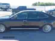 2015 Hyundai Equus Signature с VIN KMHGH4JH2FU100052, выставлен на аукционе IAAI как лот 43317618 с пробегом 161 166 миль миль и . История ставок и продаж доступна на DreamBid. Изображение 15.