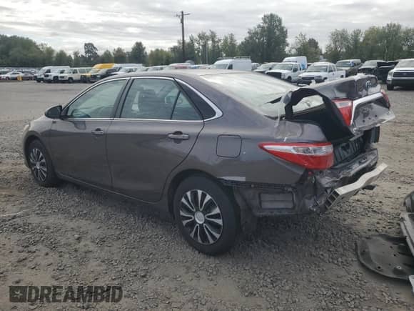 2016 Toyota Camry LE с VIN 4T1BF1FK7GU194322, выставлен на аукционе Copart как лот 85597955 с пробегом 109 871 миль миль и Списание • Salvage title. История ставок и продаж доступна на DreamBid. Изображение 2.