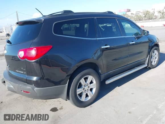 2011 Chevrolet Traverse 2LT with VIN 1GNKRJEDXBJ318115, listed as a IAAI auction lot 43095464 with 166,137 mi miles and . Bid and sale history available at DreamBid. Image 4.