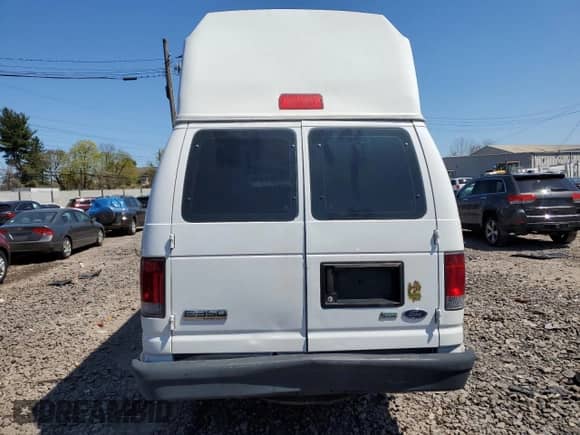 2009 Ford Econoline Cargo Commercial with VIN 1FTSS34L79DA30336, listed as a Copart auction lot 53173985 with 59,253 mi miles and Salvage title. Bid and sale history available at DreamBid. Image 6.