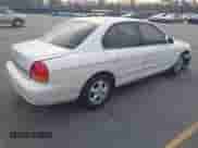 2000 Hyundai Sonata z VIN KMHWF25S3YA327184, wystawiony jako IAAI lot #41771540 z przebiegiem 84 783 mil mil oraz . Historia ofert i sprzedaży dostępna na DreamBid. Obrazek 4.