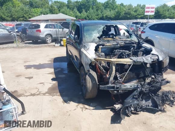 2020 Dodge Durango R/T with VIN 1C4SDJCT8LC413246, listed as a IAAI auction lot 42590605 with 67,231 mi miles and . Bid and sale history available at DreamBid. Image 1.
