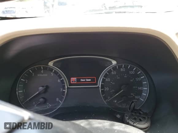 2016 Nissan Pathfinder Platinum z VIN 5N1AR2MM3GC614788, wystawiony jako Copart lot #85106995 z przebiegiem Nie podano mil oraz Szkoda całkowita • Salvage title. Historia ofert i sprzedaży dostępna na DreamBid. Obrazek 9.