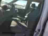 2006 Nissan Frontier LE z VIN 1N6AD07U16C415012, wystawiony jako Copart lot #71192255 z przebiegiem 163 128 mil mil oraz Szkoda całkowita • Salvage title. Historia ofert i sprzedaży dostępna na DreamBid. Obrazek 7.