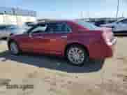 2013 Chrysler 300 C с VIN 2C3CCAKG0DH708470, выставлен на аукционе Copart как лот 81093935 с пробегом 95 141 миль миль и Чистый • Clean title. История ставок и продаж доступна на DreamBid. Изображение 2.