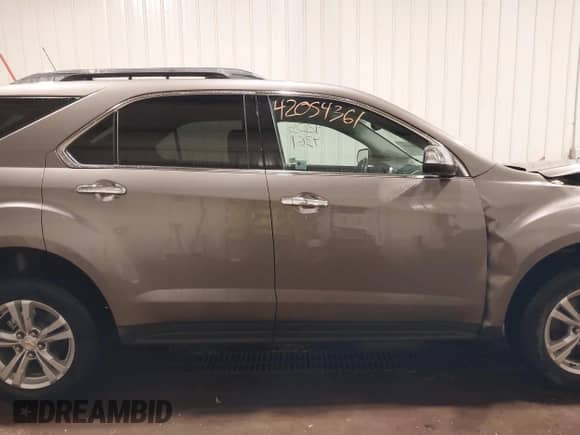2010 Chevrolet Equinox 2LT с VIN 2CNFLNEW1A6328396, выставлен на аукционе IAAI как лот 42054361 с пробегом 37 484 миль миль и . История ставок и продаж доступна на DreamBid. Изображение 14.