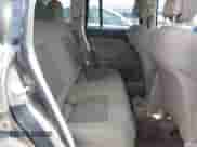 2010 Jeep Compass Latitude с VIN 1J4NF1FB2AD642999, выставлен на аукционе IAAI как лот 42798577 с пробегом 178 832 миль миль и . История ставок и продаж доступна на DreamBid. Изображение 8.
