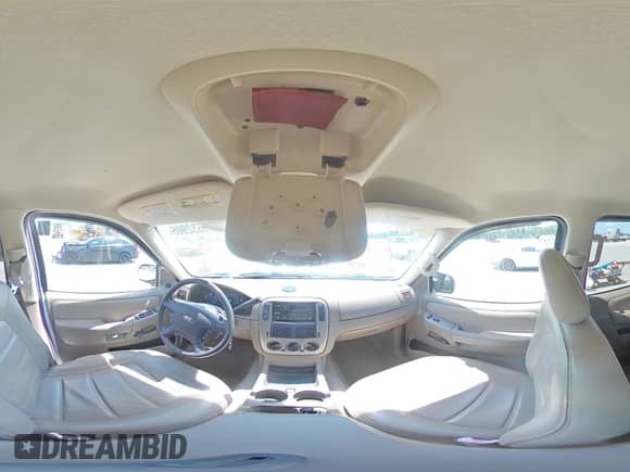 2005 Ford Explorer XLT with VIN 1FMZU63K75UA93316, listed as a Copart auction lot 61532905 with 187,189 mi miles and Salvage title. Bid and sale history available at DreamBid. Image 15.