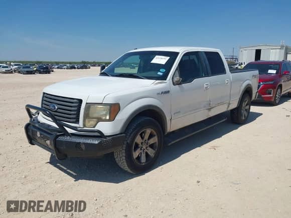 2012 Ford F-150 XLT z VIN 1FTFW1ET3CKD49440, wystawiony jako IAAI lot #43118191 z przebiegiem 324 725 mil mil oraz . Historia ofert i sprzedaży dostępna na DreamBid. Obrazek 2.