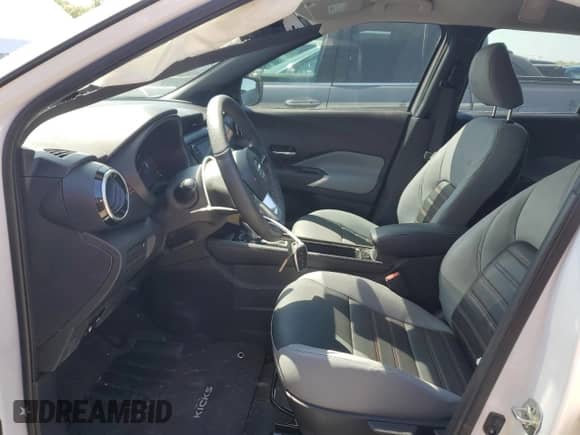 2015 Volvo S60 T5 Drive-E Platinum с VIN YV140MFM3F1363652, выставлен на аукционе Copart как лот 46062595 с пробегом 9 105 миль миль и Списание • Salvage title. История ставок и продаж доступна на DreamBid. Изображение 7.