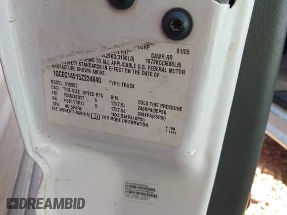 2005 Chevrolet Silverado 1500 z VIN 1GCEC14V15Z234840, wystawiony jako IAAI lot #41680492 z przebiegiem 264 652 mil mil oraz . Historia ofert i sprzedaży dostępna na DreamBid. Obrazek 9.