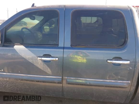 2011 GMC Sierra 1500 Denali with VIN 3GTP1XE22BG192616, listed as a IAAI auction lot 41485680 with 146,929 mi miles and . Bid and sale history available at DreamBid. Image 14.