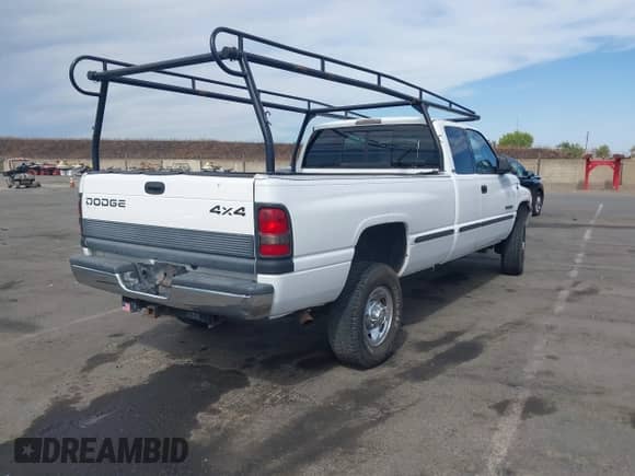 1999 Dodge RAM with VIN 3B7KF22W0XG123534, listed as a IAAI auction lot 42927369 with Not provided miles and . Bid and sale history available at DreamBid. Image 4.