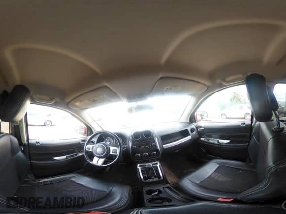 2015 Jeep Compass High Altitude с VIN 1C4NJDEBXFD333215, выставлен на аукционе IAAI как лот 43109330 с пробегом 134 246 миль миль и . История ставок и продаж доступна на DreamBid. Изображение 18.