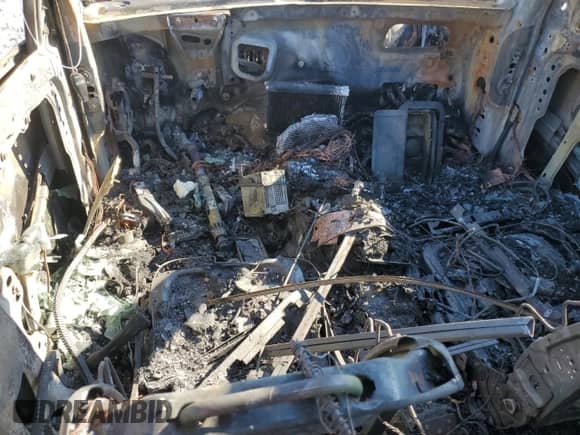 2012 Jeep Grand Cherokee SRT-8 z VIN 1C4RJFDJ3CC120954, wystawiony jako Copart lot #86062064 z przebiegiem Nie podano mil oraz Nie do naprawy • Non repairable. Historia ofert i sprzedaży dostępna na DreamBid. Obrazek 8.