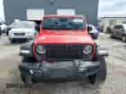 2025 Jeep Wrangler Willys с VIN 1C4PJXDN4SW597440, выставлен на аукционе Copart как лот 69990885 с пробегом 4 427 миль миль и На запчасти • Non repairable. История ставок и продаж доступна на DreamBid. Изображение 5.