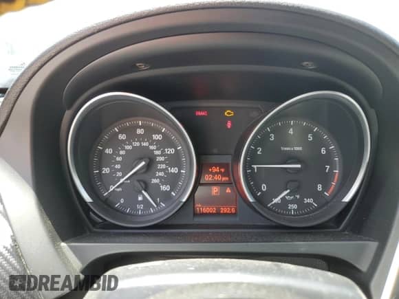 2013 BMW Z4 sDrive28i with VIN WBALL5C59DJ104203, listed as a Copart auction lot 59781425 with 116,002 mi miles and Salvage title. Bid and sale history available at DreamBid. Image 9.