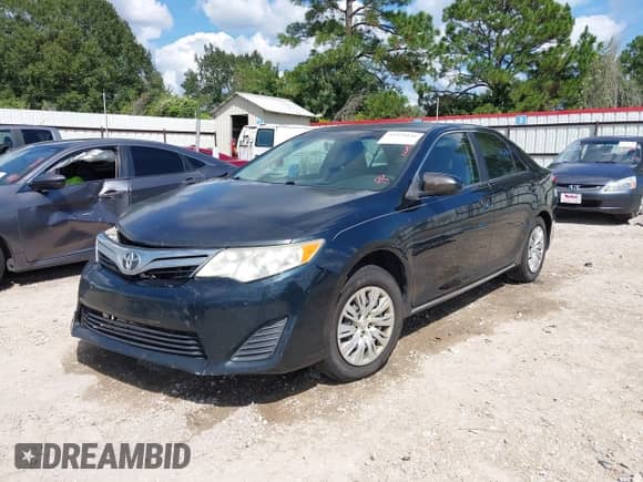 2013 Toyota Camry L with VIN 4T4BF1FK8DR306823, listed as a IAAI auction lot 43322146 with 124,085 mi miles and . Bid and sale history available at DreamBid. Image 17.