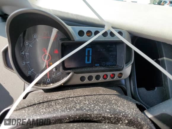 2014 Chevrolet Sonic LS с VIN 1G1JA6SH2E4125730, выставлен на аукционе Copart как лот 59861865 с пробегом 103 868 миль миль и Списание • Salvage title. История ставок и продаж доступна на DreamBid. Изображение 9.