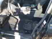 2002 Mercedes-Benz C 230/260/280/320 z VIN WDBRF64J62F240972, wystawiony jako IAAI lot #43164530 z przebiegiem Nie podano mil oraz . Historia ofert i sprzedaży dostępna na DreamBid. Obrazek 6.