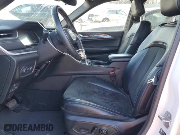 2022 Jeep Grand Cherokee Altitude с VIN 1C4RJHAG9N8598726, выставлен на аукционе Copart как лот 42385205 с пробегом 68 926 миль миль и Списание • Salvage title. История ставок и продаж доступна на DreamBid. Изображение 7.