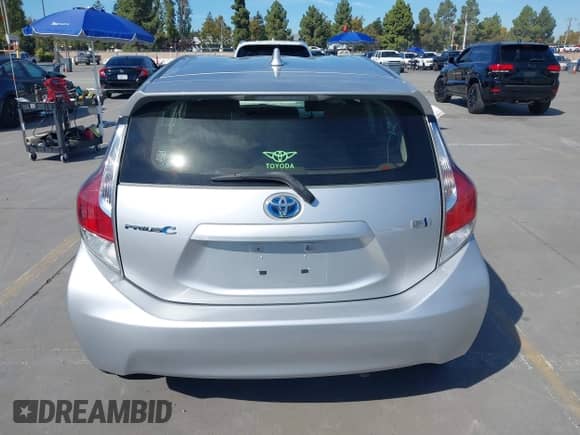 2016 Toyota Prius One z VIN JTDKDTB38G1137584, wystawiony jako IAAI lot #43451035 z przebiegiem 496 420 mil mil oraz . Historia ofert i sprzedaży dostępna na DreamBid. Obrazek 16.