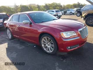 2012 Chrysler 300 Limited с VIN 2C3CCACG8CH274134, выставлен на аукционе IAAI как лот 43441782 с пробегом 102 666 миль миль и . История ставок и продаж доступна на DreamBid. Изображение 1.