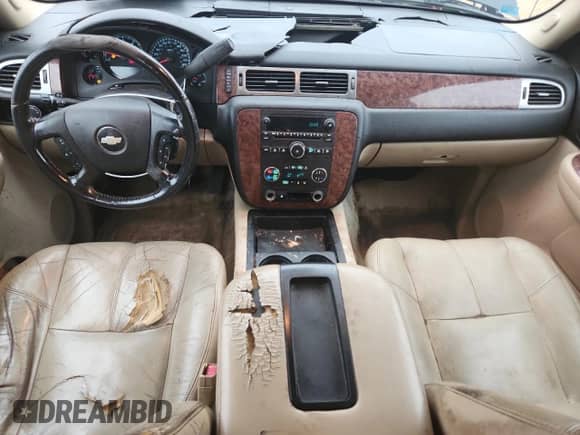 2007 Chevrolet Avalanche 3LT z VIN 3GNEC120X7G156852, wystawiony jako Copart lot #90591925 z przebiegiem Nie podano mil oraz Czysty tytuł • Clean title. Historia ofert i sprzedaży dostępna na DreamBid. Obrazek 8.