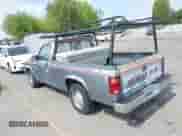 1992 Dodge Dakota SLT z VIN 1B7FL26XXNS552506, wystawiony jako IAAI lot #43128531 z przebiegiem 47 453 mil mil oraz . Historia ofert i sprzedaży dostępna na DreamBid. Obrazek 3.
