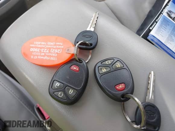 2009 Chevrolet Equinox LTZ z VIN 2CNDL83F196232422, wystawiony jako IAAI lot #41798548 z przebiegiem 124 500 mil mil oraz . Historia ofert i sprzedaży dostępna na DreamBid. Obrazek 11.