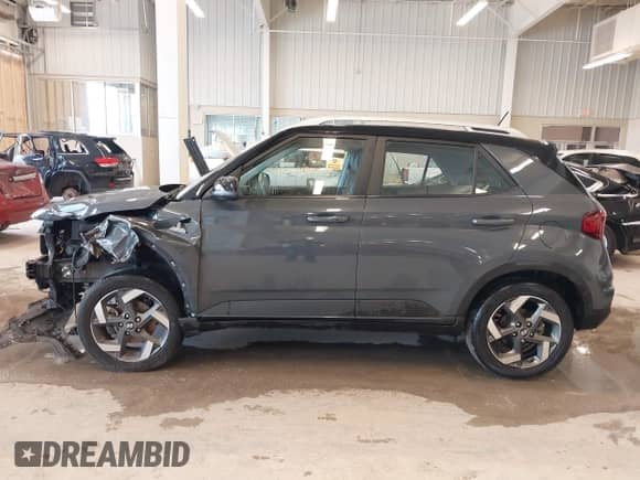 2024 Hyundai Venue Limited с VIN KMHRC8A31RU282690, выставлен на аукционе IAAI как лот 41591529 с пробегом 20 870 миль миль и . История ставок и продаж доступна на DreamBid. Изображение 15.