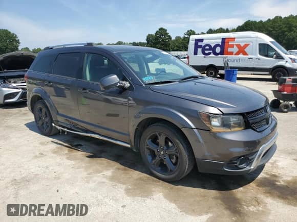 2018 Dodge Journey Crossroad z VIN 3C4PDCGG2JT516369, wystawiony jako Copart lot #70289625 z przebiegiem 123 243 mil mil oraz Szkoda całkowita • Salvage title. Historia ofert i sprzedaży dostępna na DreamBid. Obrazek 4.