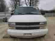 2000 Chevrolet Astro с VIN 1GNDM19W5YB181073, выставлен на аукционе Copart как лот 48576114 с пробегом Не указан миль и Списание • Salvage title. История ставок и продаж доступна на DreamBid. Изображение 5.