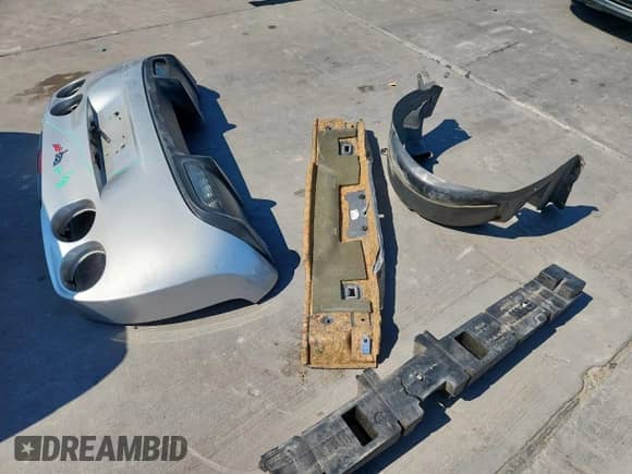 2007 Chevrolet Corvette with VIN 1G1YY25U675111631, listed as a Copart auction lot 84922635 with 69,175 mi miles and Salvage title. Bid and sale history available at DreamBid. Image 12.