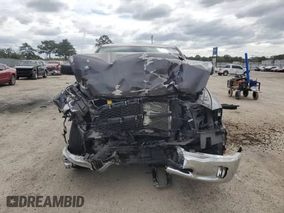 2019 Ram 1500 Express z VIN 1C6RR6KT8KS746699, wystawiony jako Copart lot #85265245 z przebiegiem 64 331 mil mil oraz Nie do naprawy • Non repairable. Historia ofert i sprzedaży dostępna na DreamBid. Obrazek 5.