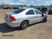 2007 Volvo S60 2.5L Turbo с VIN YV1RH592272609729, выставлен на аукционе IAAI как лот 43079885 с пробегом 222 757 миль миль и . История ставок и продаж доступна на DreamBid. Изображение 4.