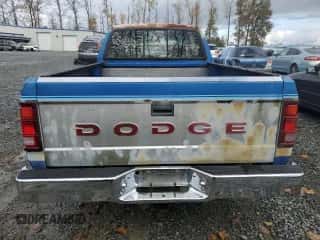 1993 Dodge Dakota z VIN 1B7GL23Y0PS104294, wystawiony jako Copart lot #76207874 z przebiegiem 142 584 mil mil oraz Czysty tytuł • Clean title. Historia ofert i sprzedaży dostępna na DreamBid. Obrazek 6.