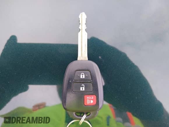 2018 Toyota Tundra SR5 with VIN 5TFDM5F18JX074794, listed as a IAAI auction lot 43438383 with 109,066 mi miles and . Bid and sale history available at DreamBid. Image 11.