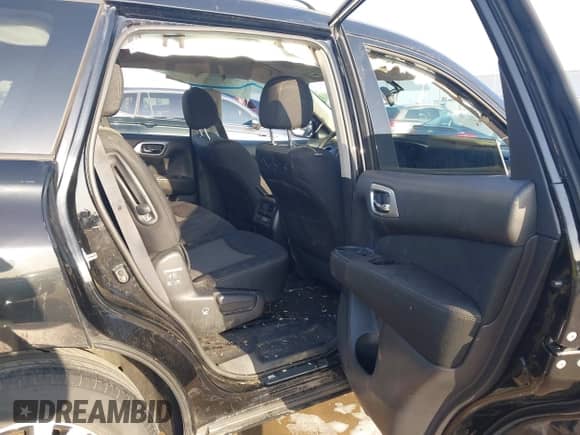 2017 Nissan Pathfinder SL с VIN 5N1DR2MM5HC662629, выставлен на аукционе IAAI как лот 42995913 с пробегом 151 755 миль миль и . История ставок и продаж доступна на DreamBid. Изображение 8.