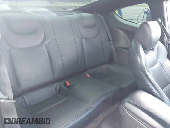 2013 Hyundai Genesis Coupe Track с VIN KMHHU6KJ6DU097358, выставлен на аукционе IAAI как лот 43424217 с пробегом 179 160 миль миль и . История ставок и продаж доступна на DreamBid. Изображение 8.