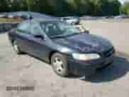 2000 Honda Accord EX with VIN 1HGCG6571YA116588, listed as a Copart auction lot 84921315 with 271,468 mi miles and Salvage title. Bid and sale history available at DreamBid. Image 13.