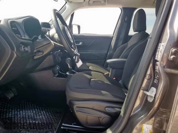 2018 Jeep Renegade Latitude with VIN ZACCJABB7JPG74043, listed as a Copart auction lot 56652985 with 24,941 mi miles and Clean title. Bid and sale history available at DreamBid. Image 7.