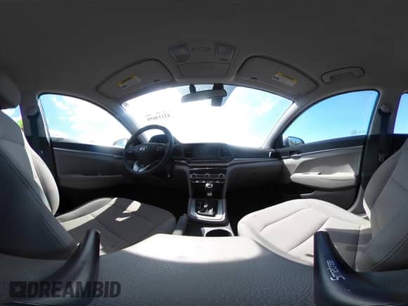 2020 Hyundai Elantra SE с VIN 5NPD74LF6LH617396, выставлен на аукционе IAAI как лот 43114698 с пробегом 38 607 миль миль и . История ставок и продаж доступна на DreamBid. Изображение 19.