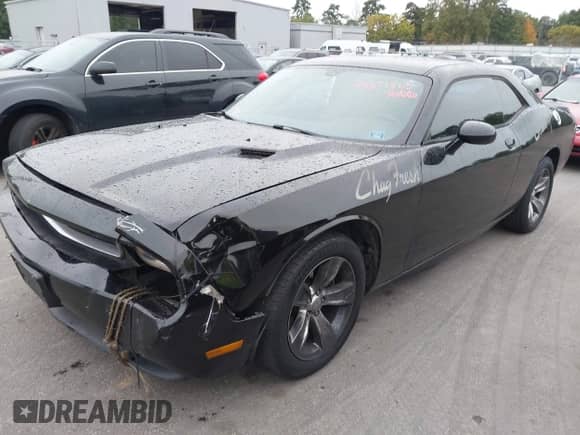 2014 Dodge Challenger SXT с VIN 2C3CDYAG2EH311366, выставлен на аукционе IAAI как лот 43371805 с пробегом 364 459 миль миль и . История ставок и продаж доступна на DreamBid. Изображение 18.