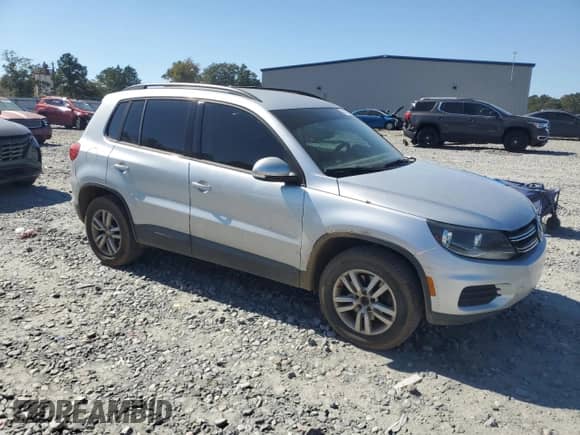 2015 Volkswagen Tiguan S с VIN WVGAV7AX4FW610544, выставлен на аукционе Copart как лот 87063325 с пробегом 215 703 миль миль и Чистый • Clean title. История ставок и продаж доступна на DreamBid. Изображение 4.